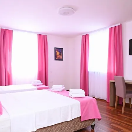 Dona, Altina Belgrado