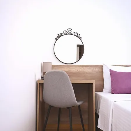 Dona, Altina Aparthotel *